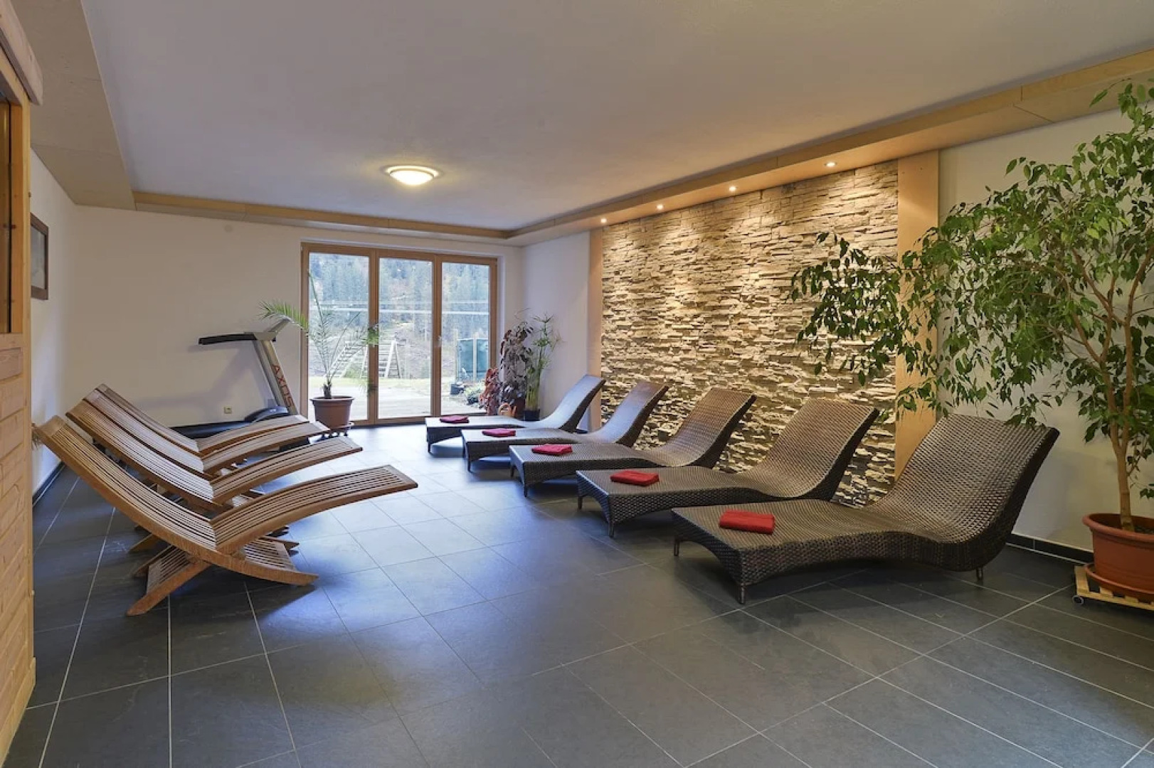 Haus Anna Apartments