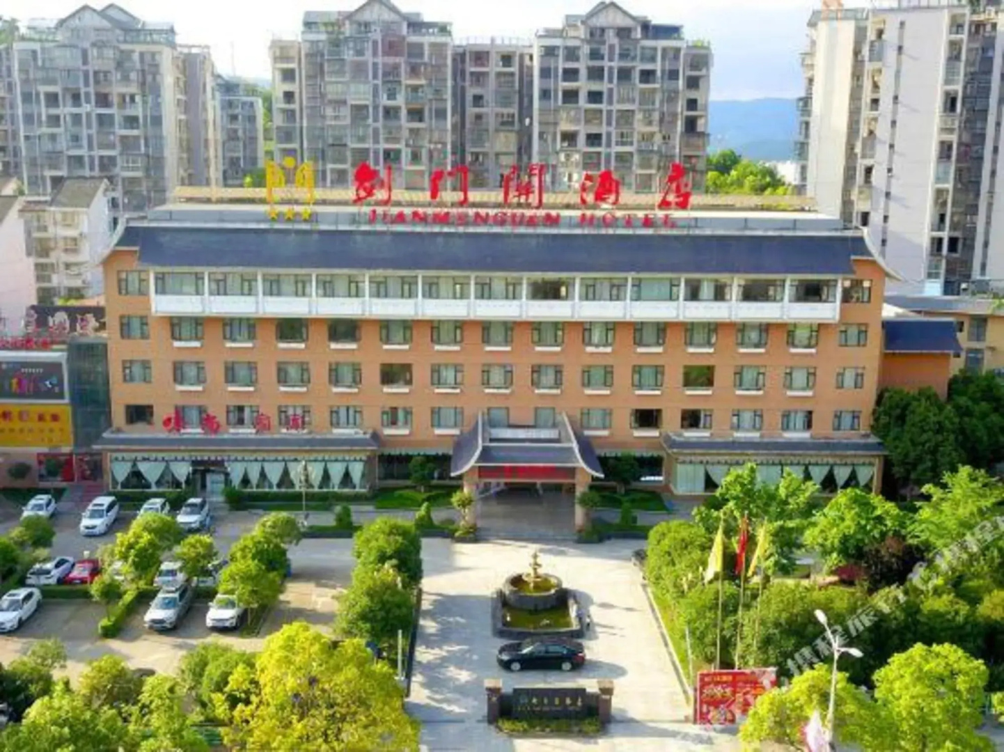 Jianmenguan Hotel
