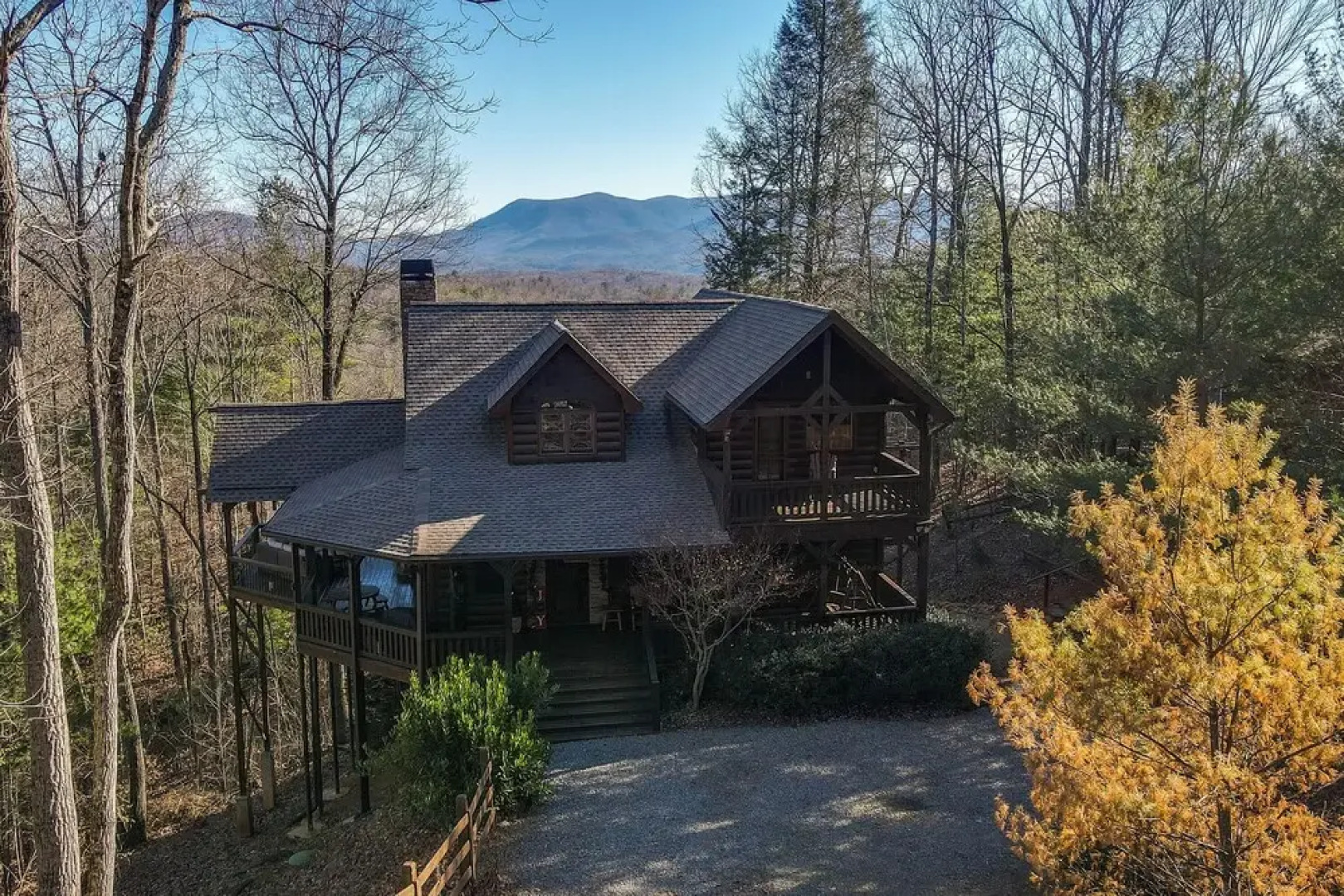 Ellijay Hideaway w/ Hot Tub, Views & Game Room!