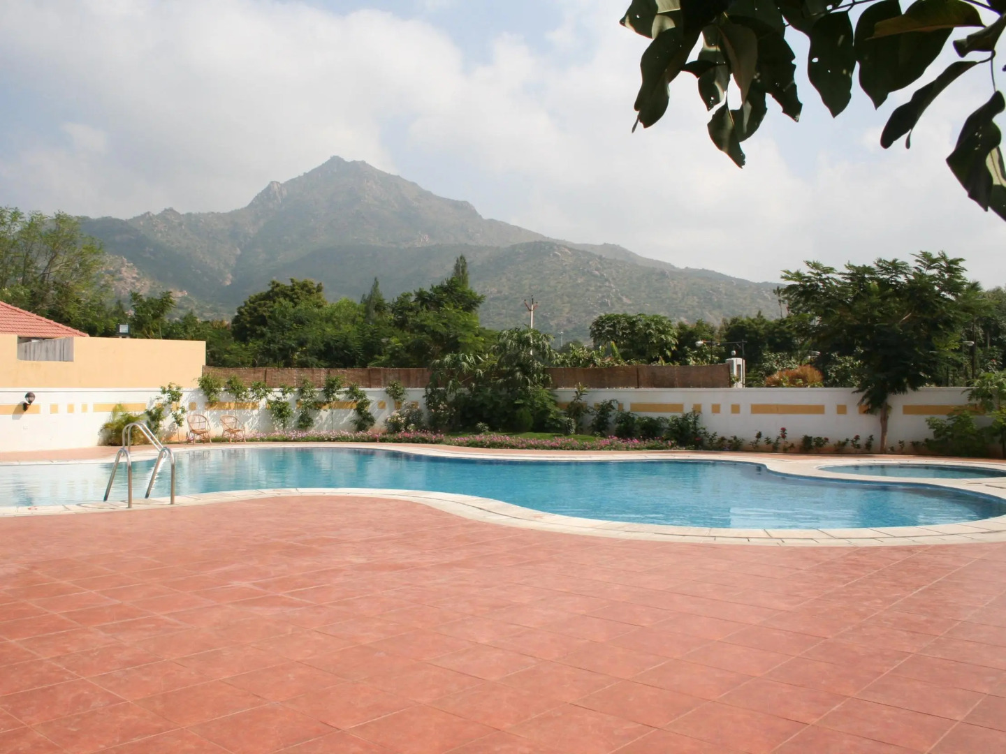 Sterling Arunai Anantha Resort