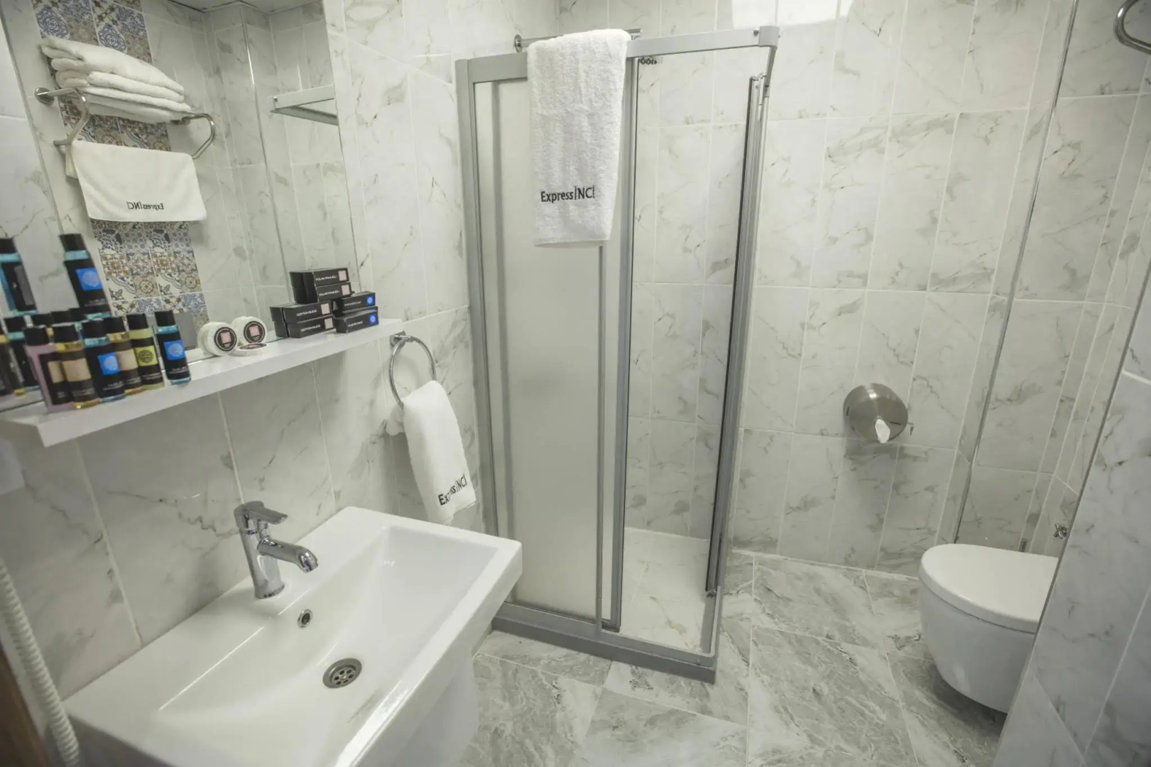 Express Inci Airport Hotel