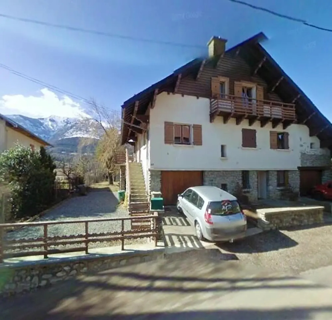 Chalet With 4 Bedrooms in Saint-bonnet-en-champsaur, With Wonderful Mountain View and Furnished Garden - 10 km From the Slopes