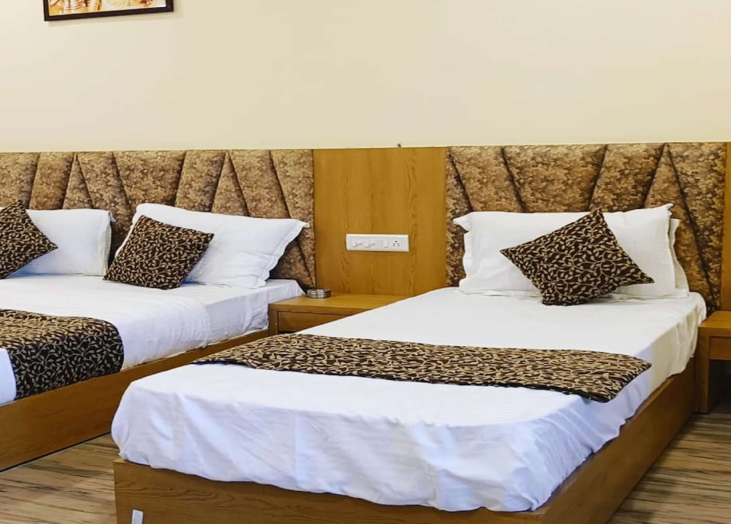 Hotel Fun Park Sanand