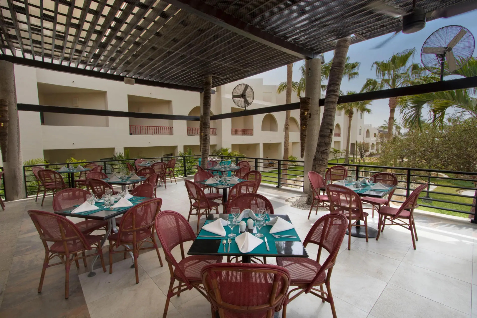 Grand Decameron Los Cabos, A Trademark All Inclusive Resort