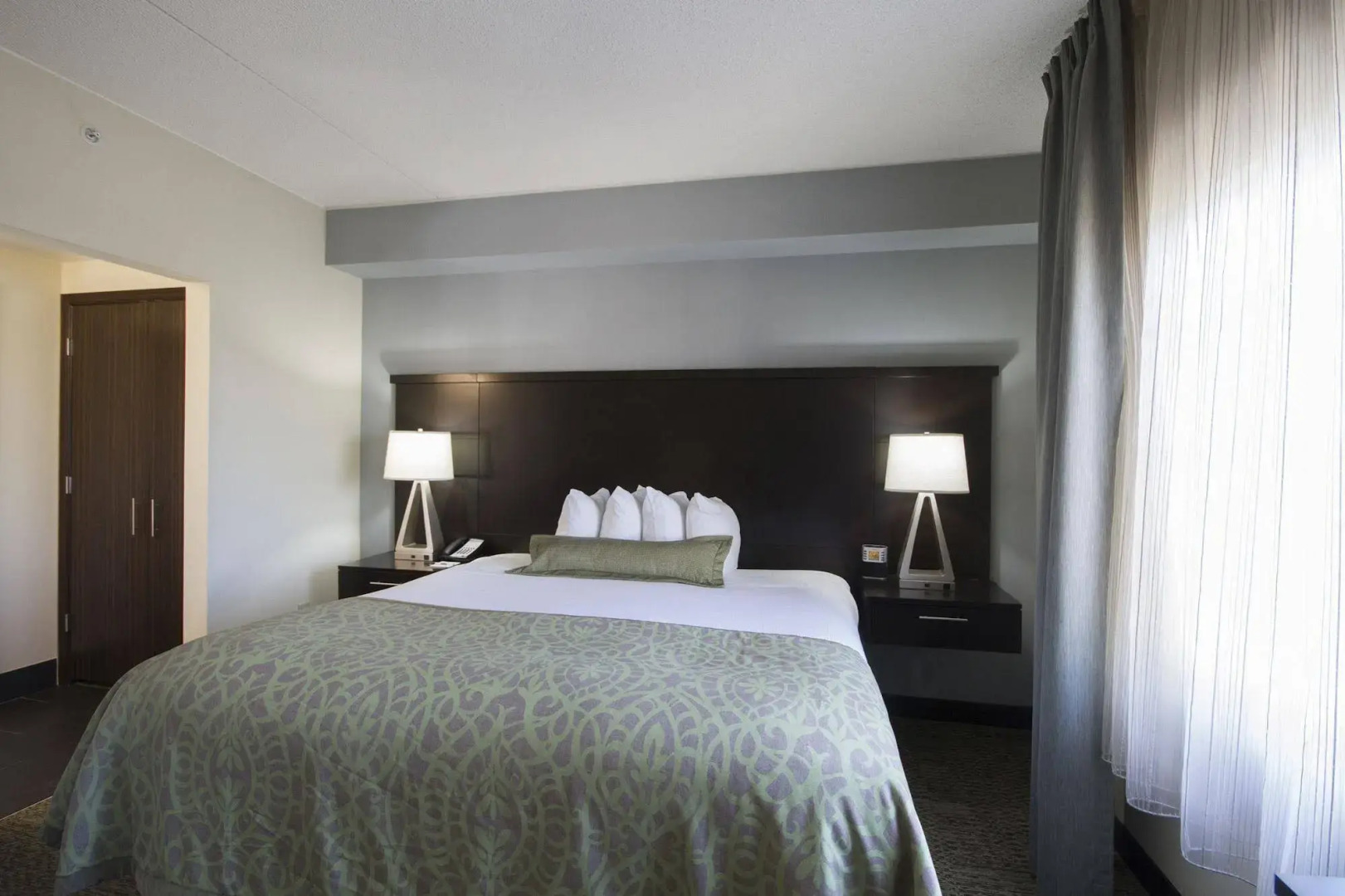 Staybridge Suites Buffalo-Amherst by IHG