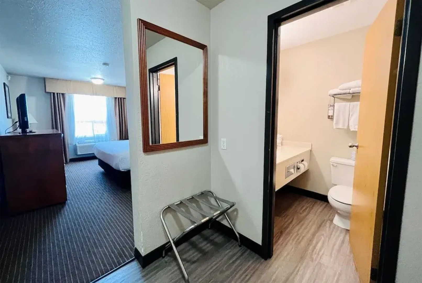 Super 8 Grande Prairie