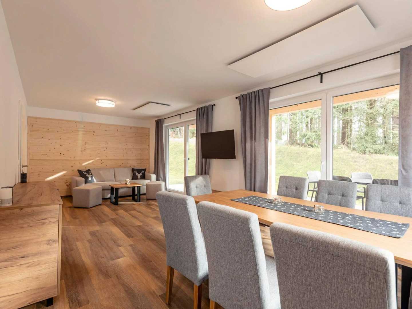 Chalet Arber in St.englmar With its own Hottube