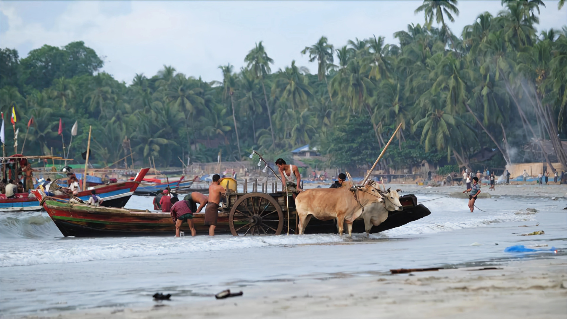 Famous Hotel Ngapali