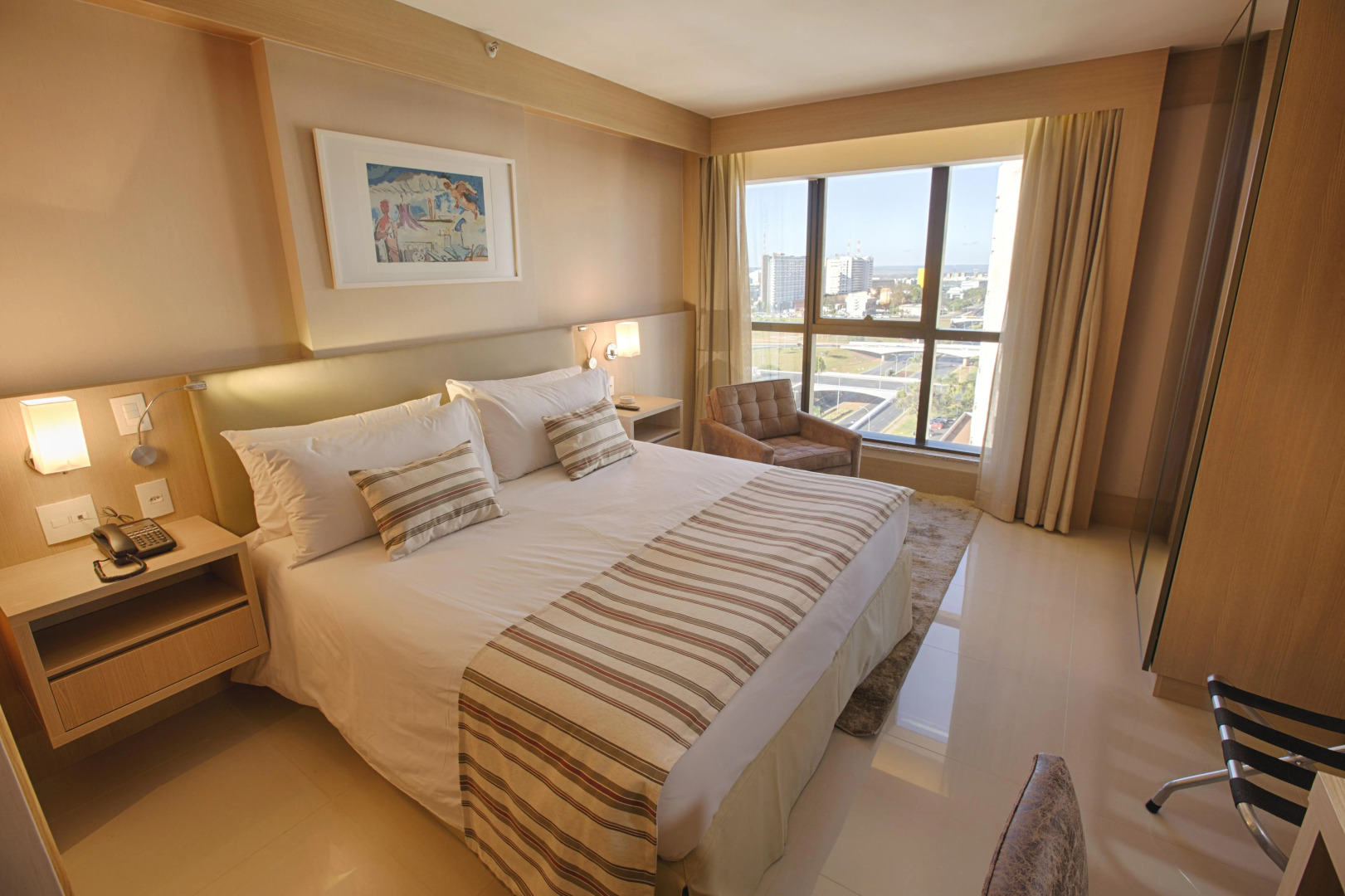 Cullinan Hplus Premium