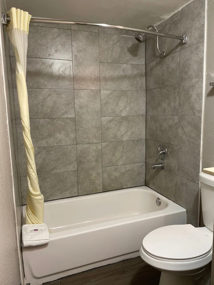 Days Inn Birmingham Summit Mall