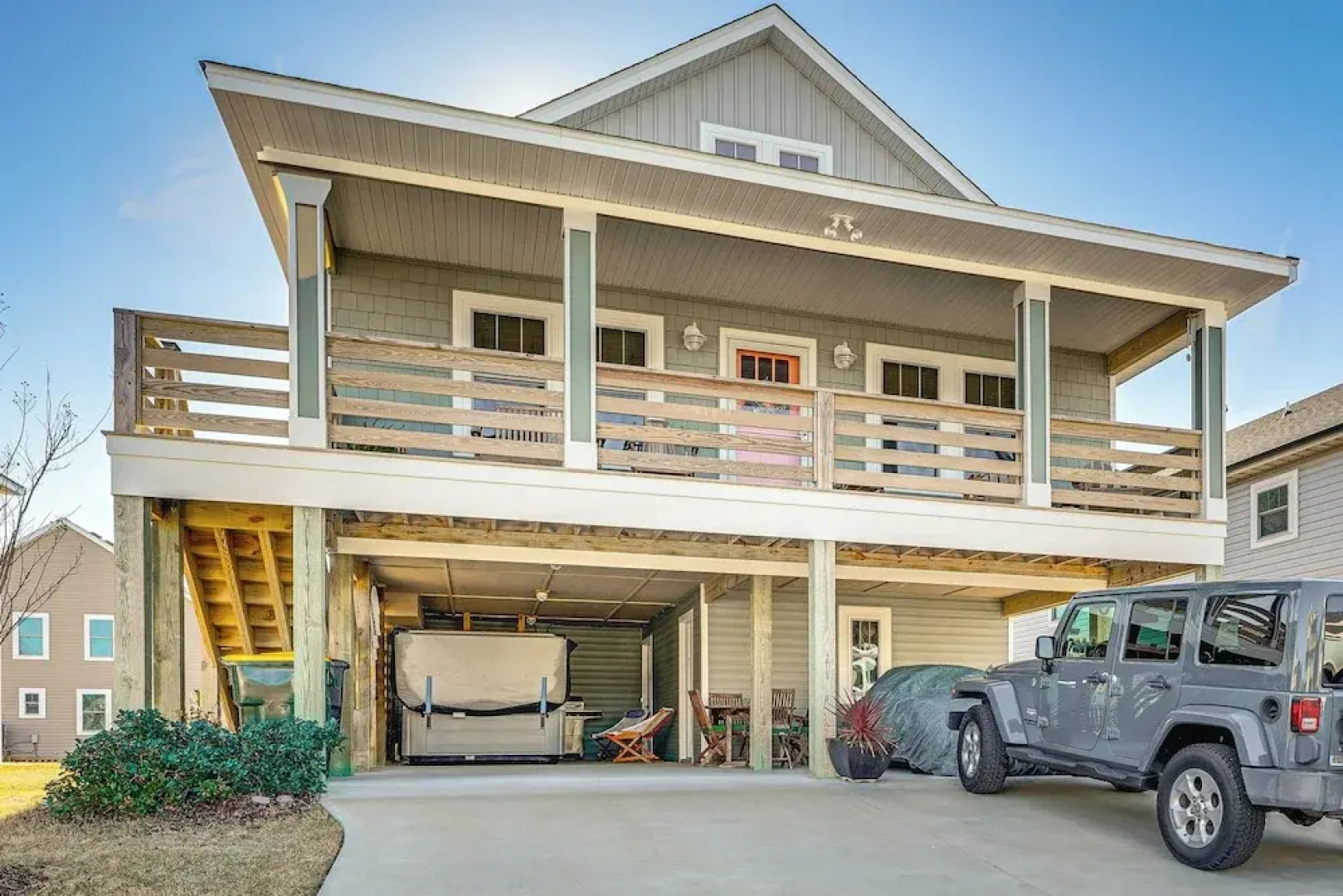 Walk to Beach: Apt w/ Private Hot Tub!