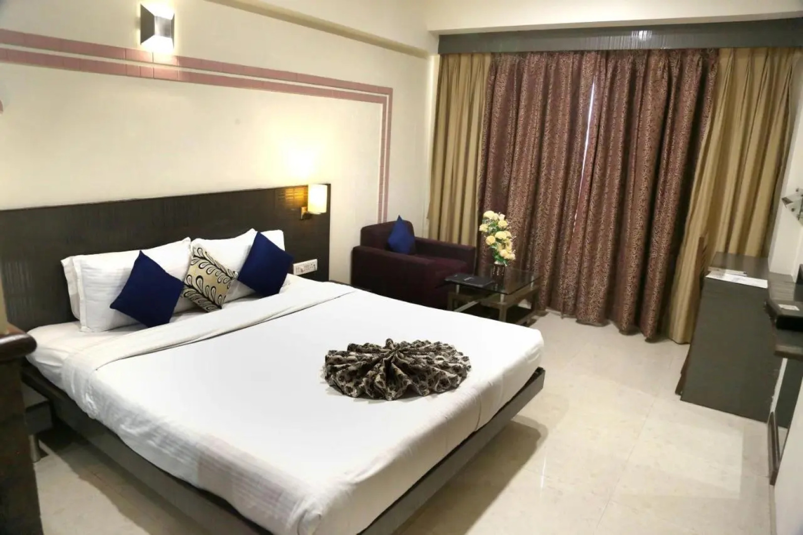 Silver Cloud Hotel & Banquets Ahmedabad