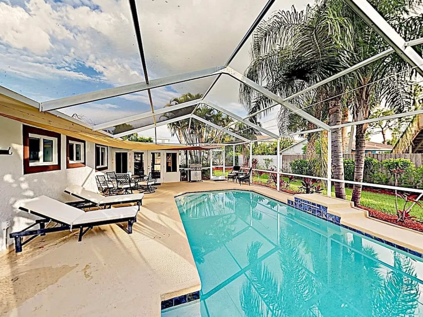 New Listing! Charming Getaway W/ Screened Pool 2 Bedroom Home