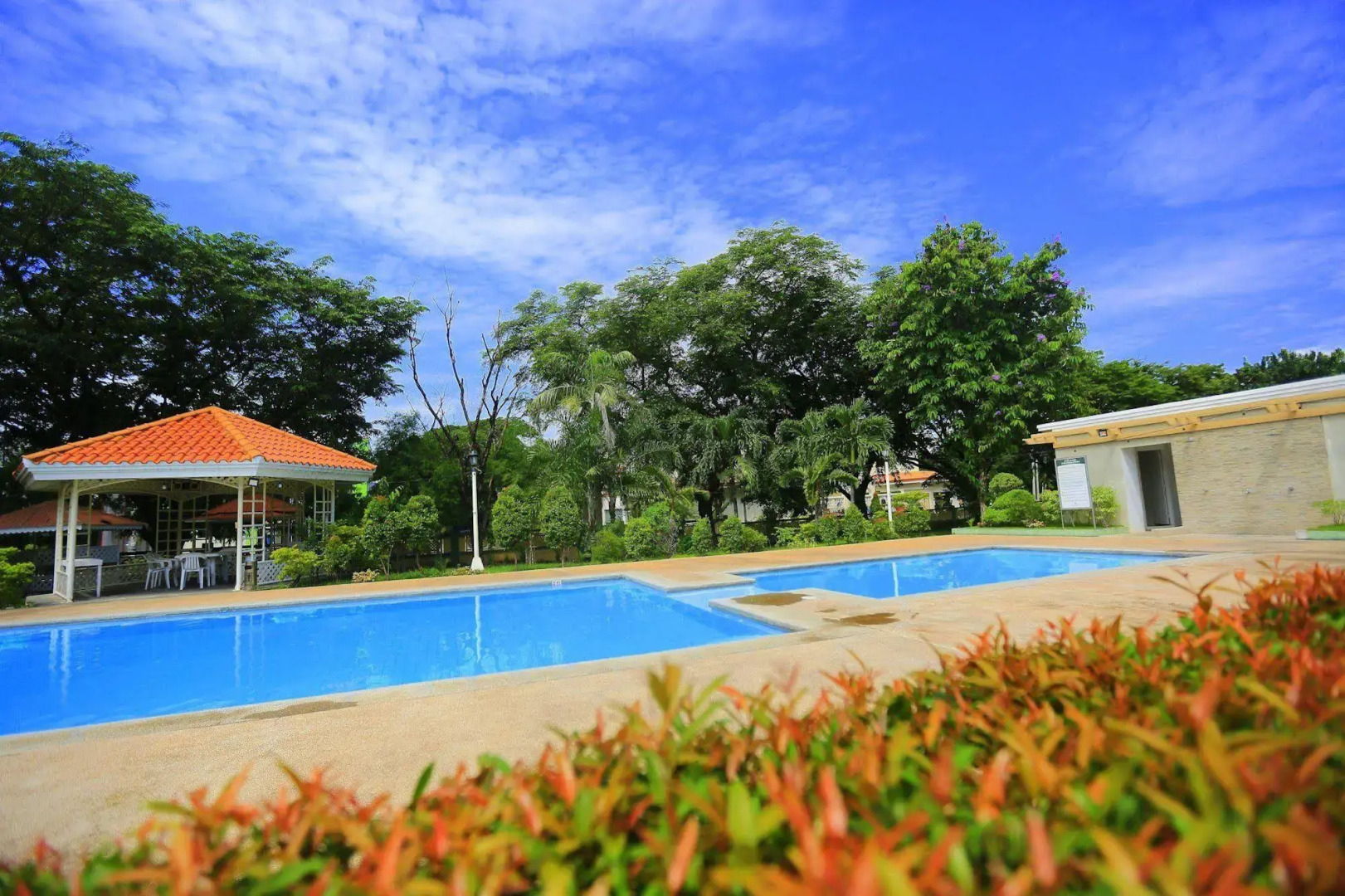 Subic Bay Peninsular Hotel