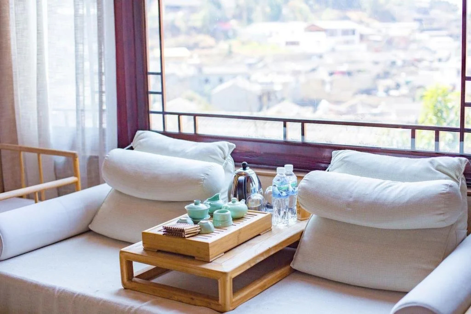 Tengchong Heshun Qishe Inn