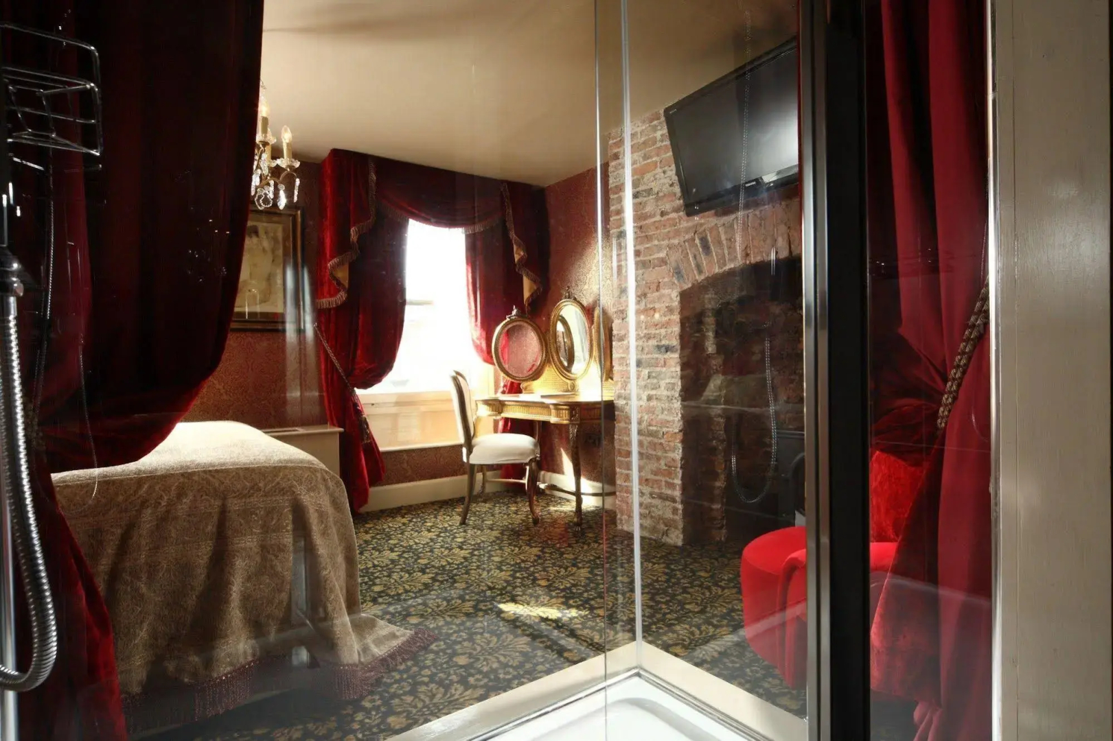 OYO The Townhouse
