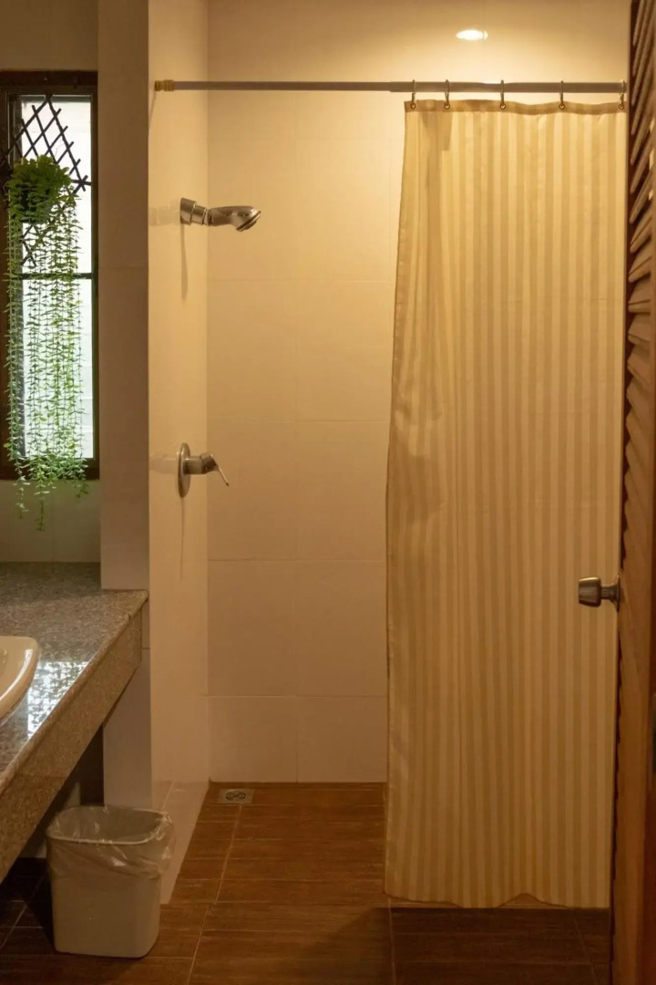 Sailom Resort Bangsaphan