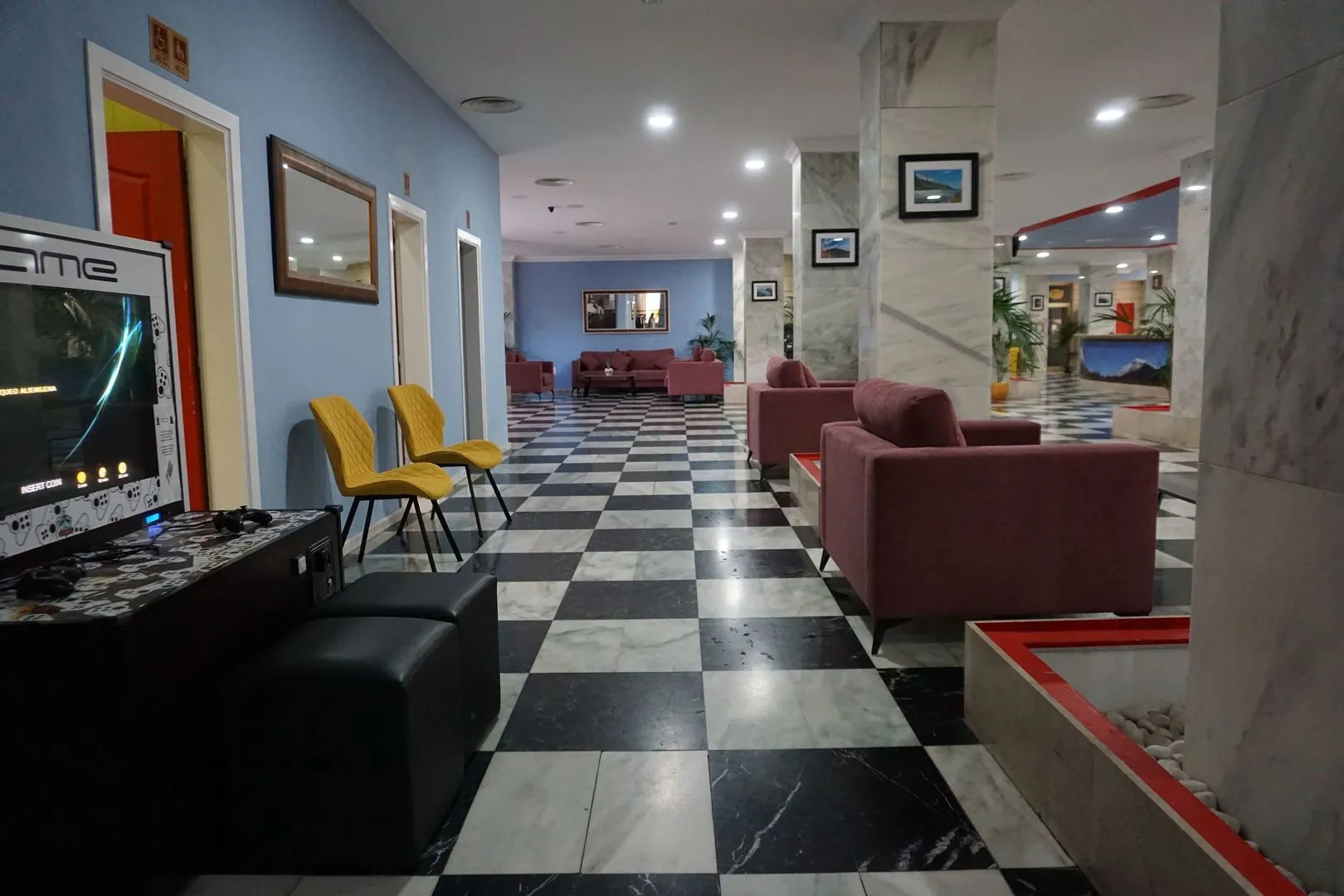 Apartamentos Pirámides