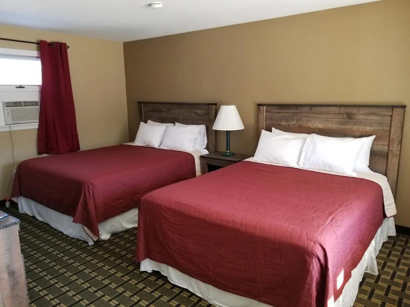 Middlebury Sweets Motel