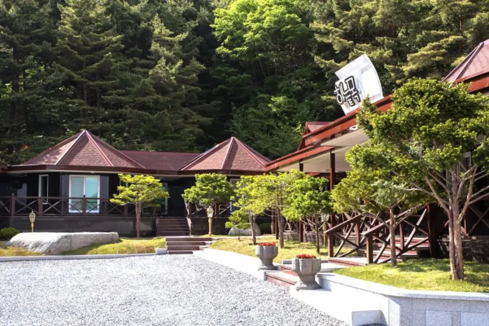 Yeongwol Jangsan Condo