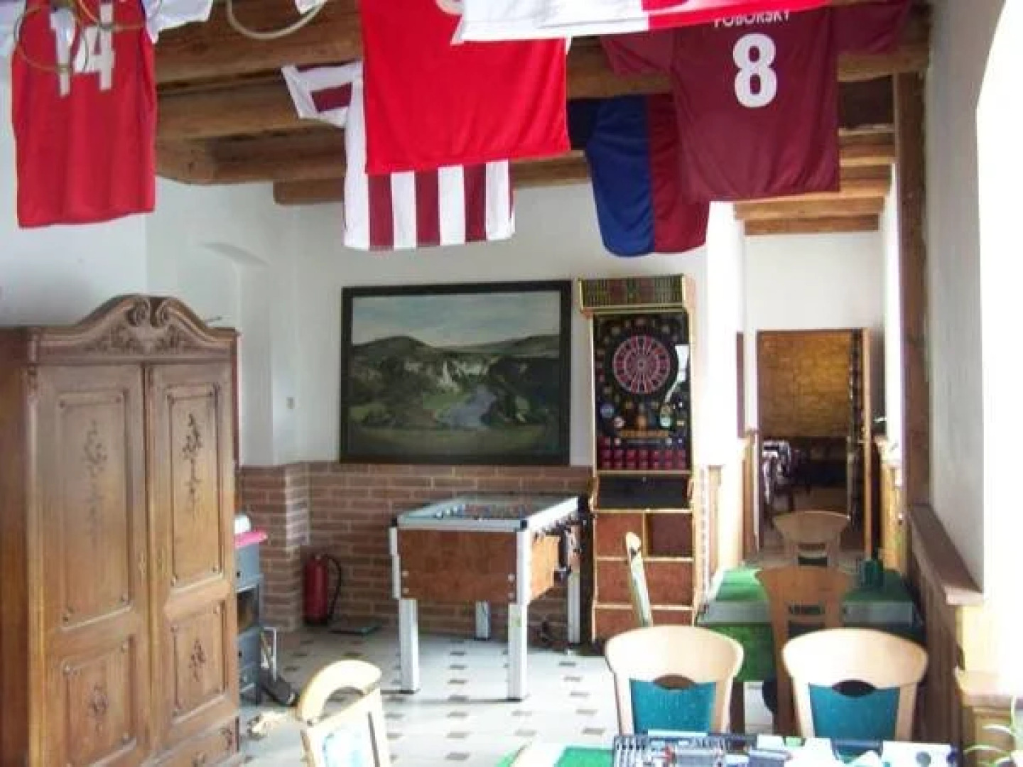 Restaurace a penzion U Lva