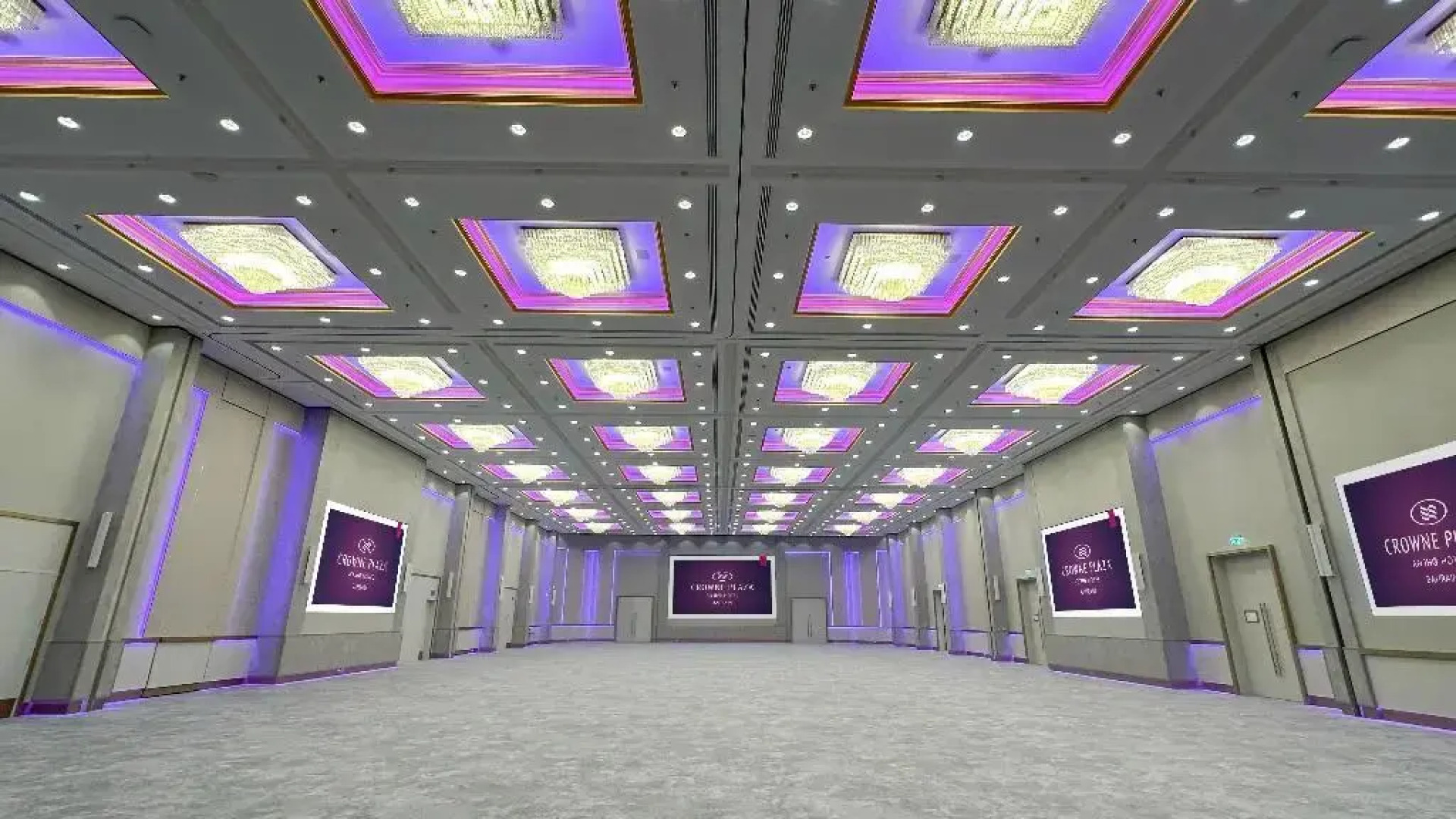 Crowne Plaza Manama (Bahrain)