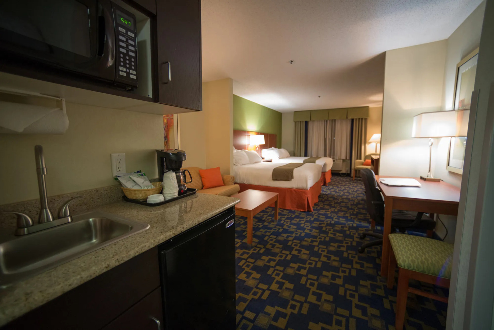 Holiday Inn Express & Suites Raleigh North - Wake Forest by IHG