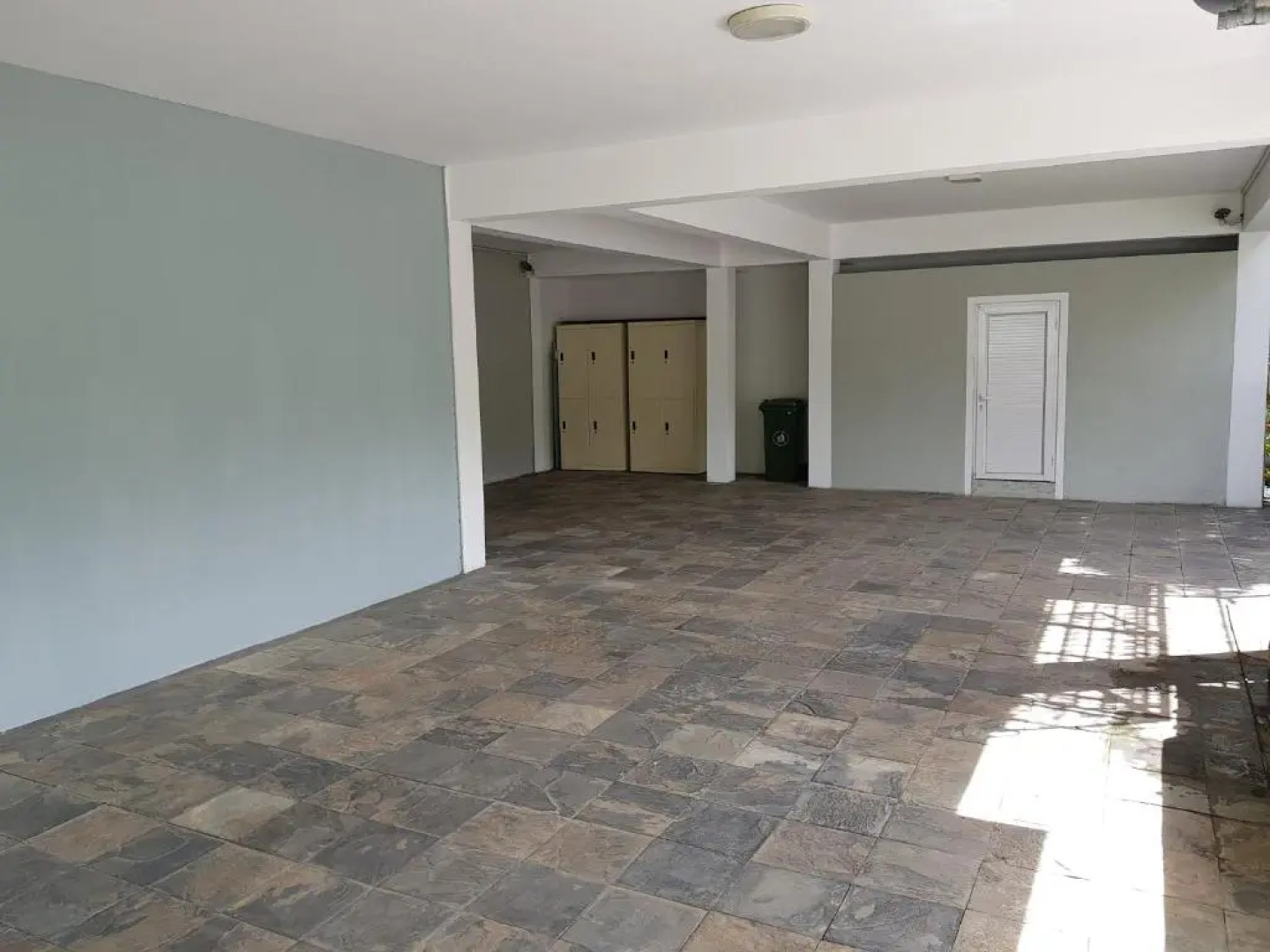 MountView studio in city