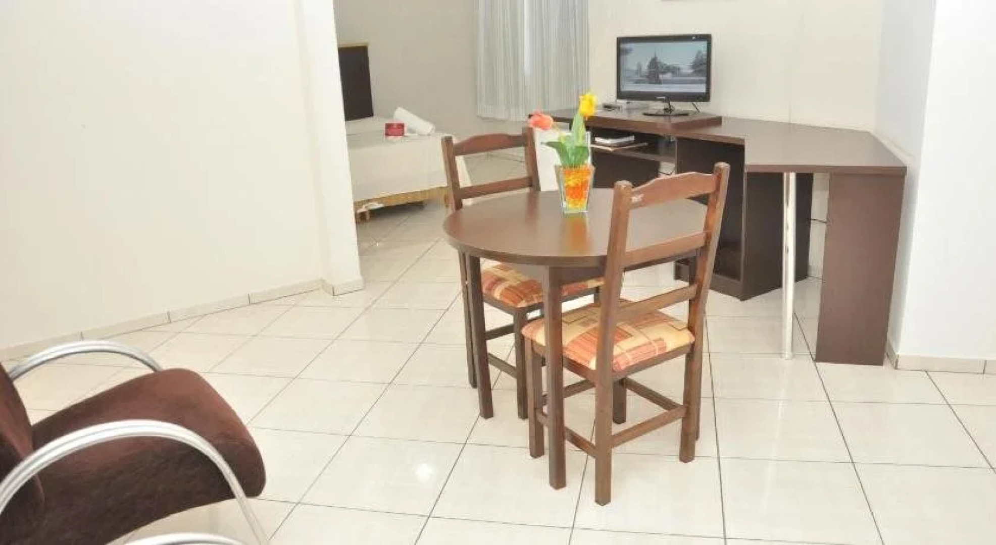 Maestro Express Hotel