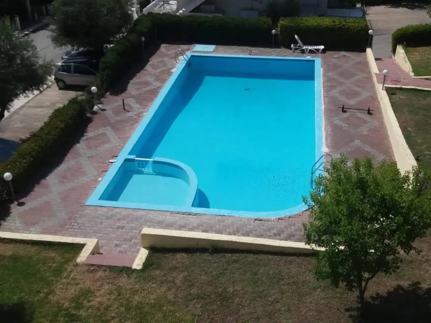 Gerakini 2BR Apt with Shared Pool