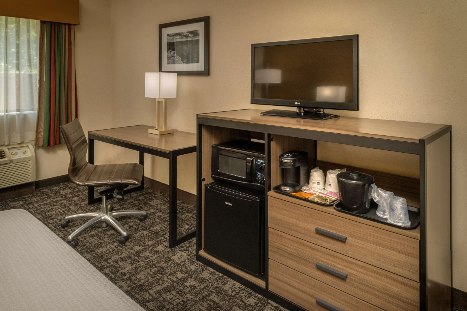 Best Western Logan Inn