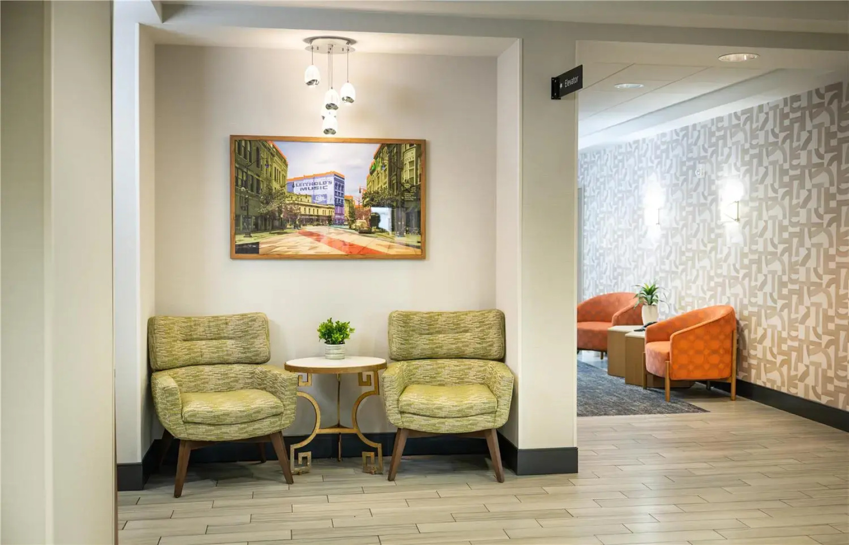 Hampton Inn & Suites La Crosse Downtown