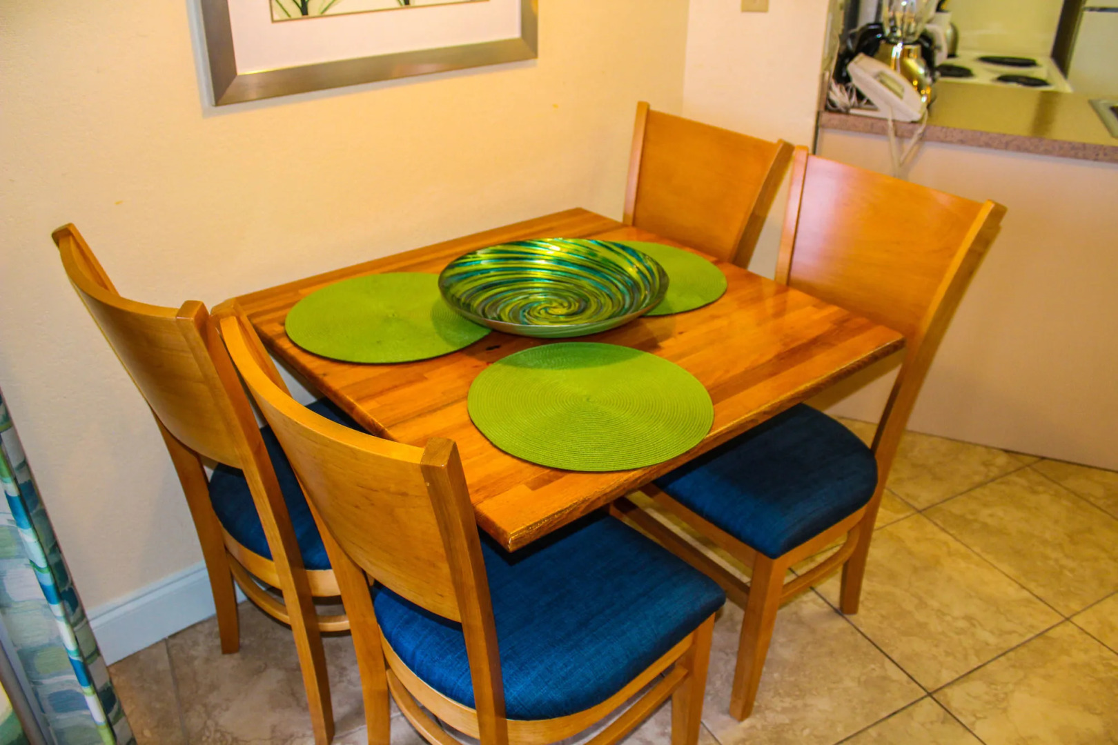 Hollywood Sands Resort