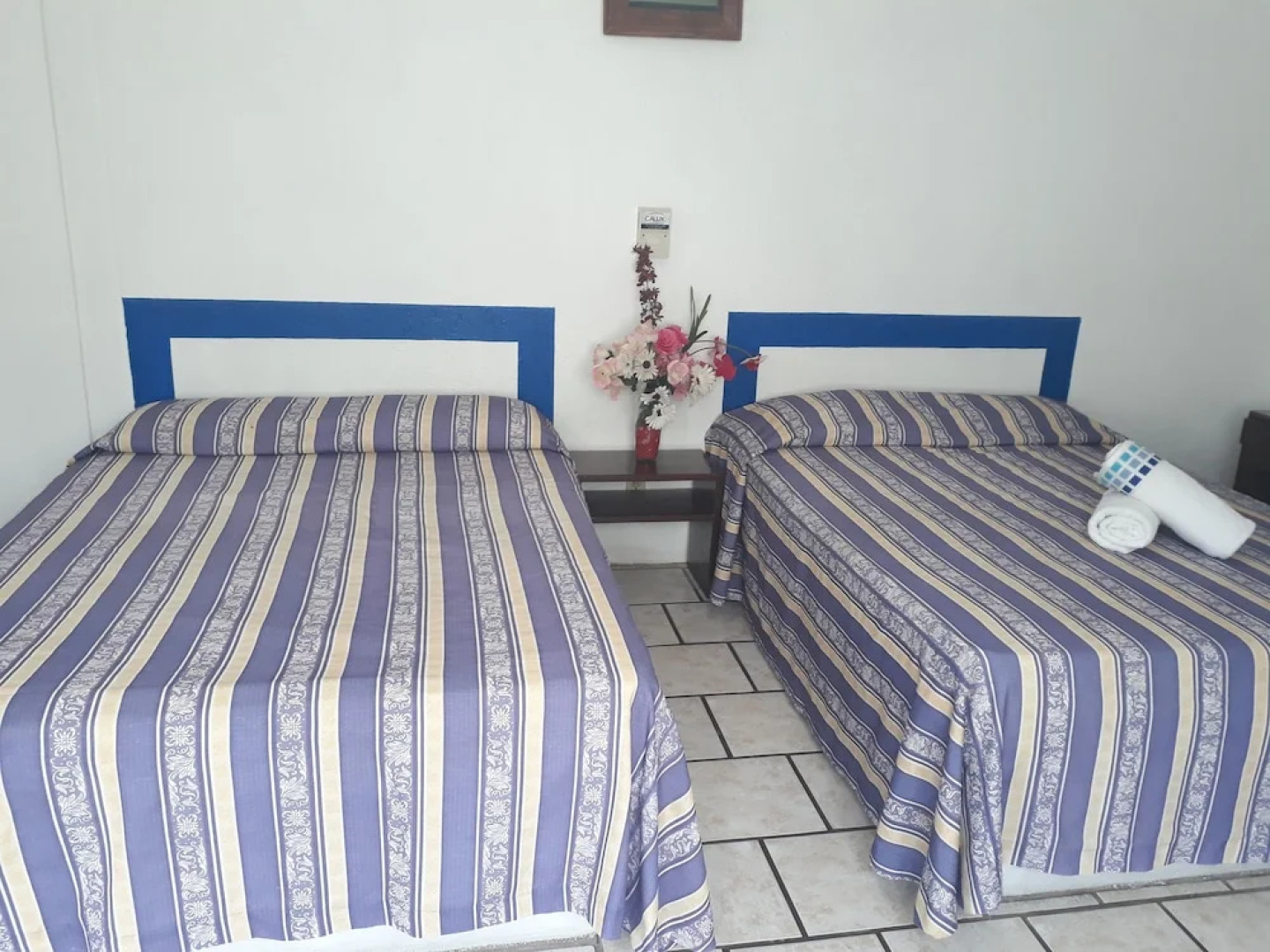 Hotel y Bungalows Los Arcos