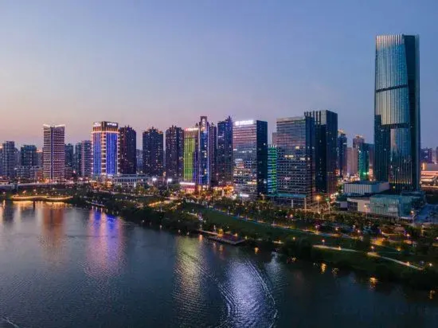 Xana Hotelle (Ganzhou Wanxiangcheng Central Park)