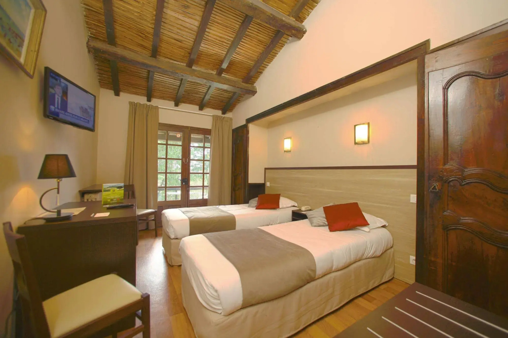 Logis Hôtel Restaurant La Chaumière