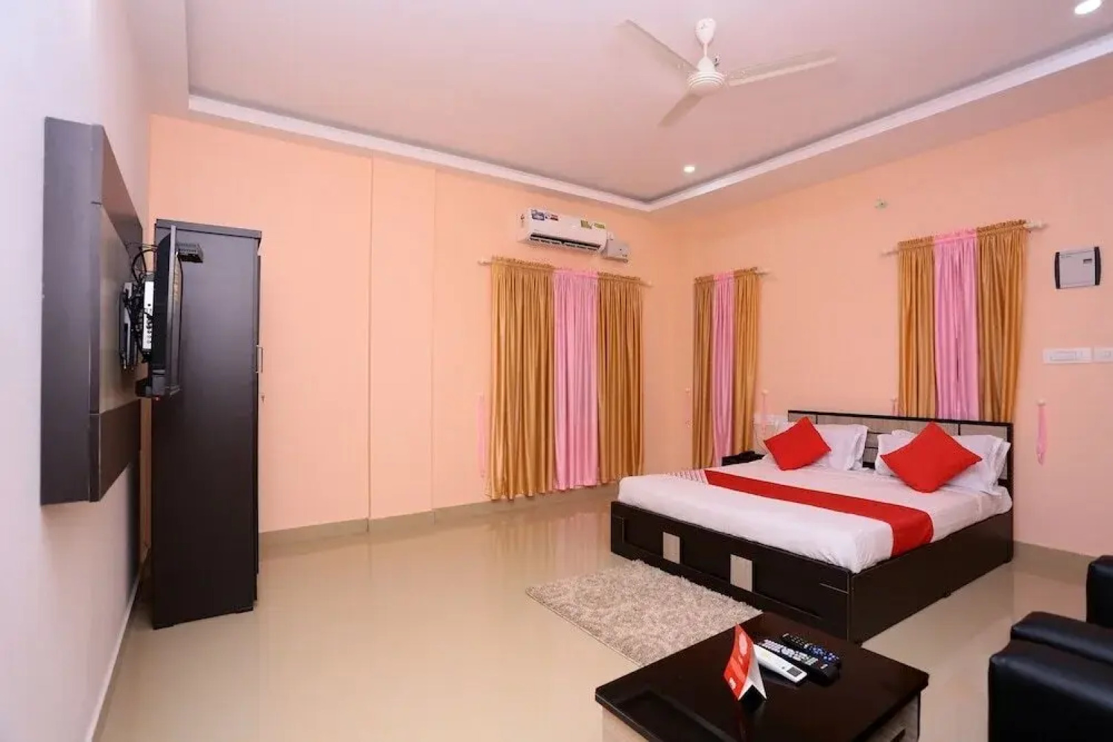 Reem Residency by OYO Rooms