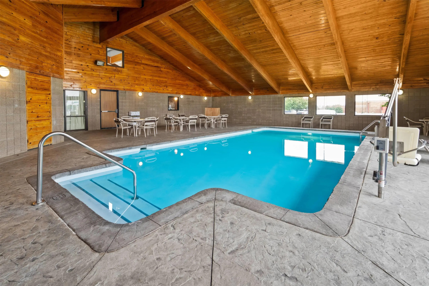 AmericInn by Wyndham Bismarck