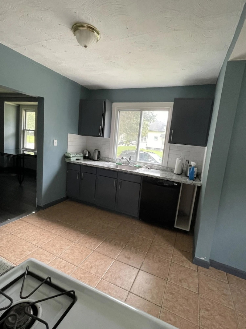 Pontiac House for a short term rent