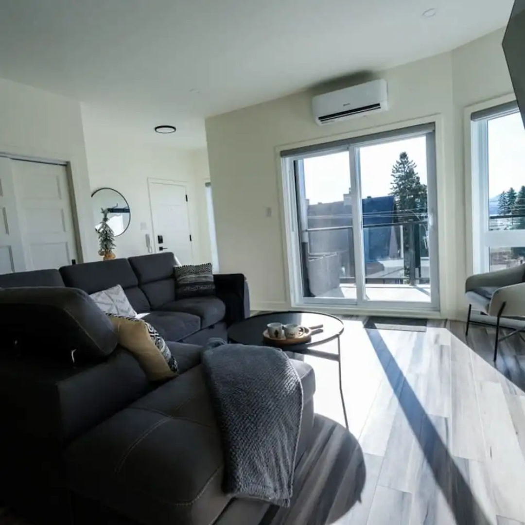 Condo le Y TI - St-donat