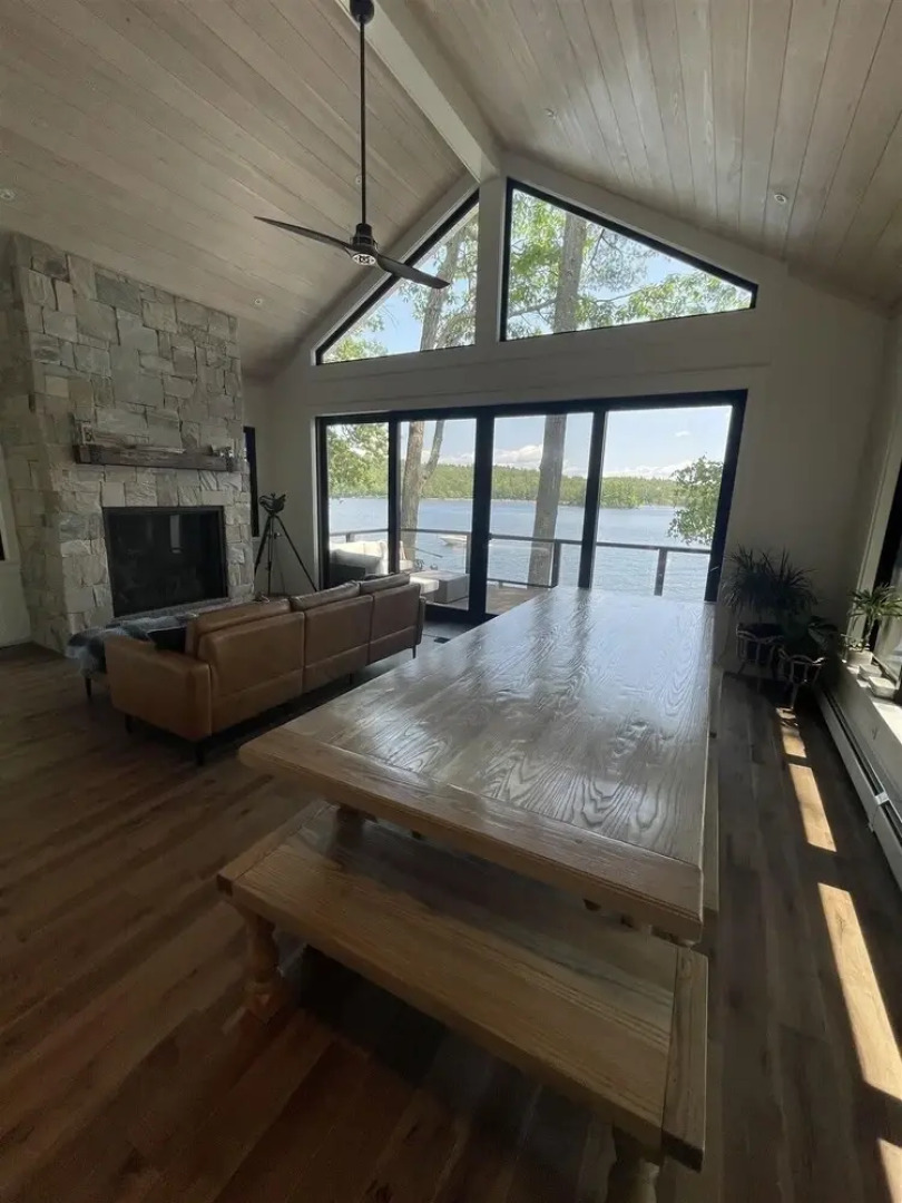Overwater Views Limit 10 3 Bedroom Home by RedAwning