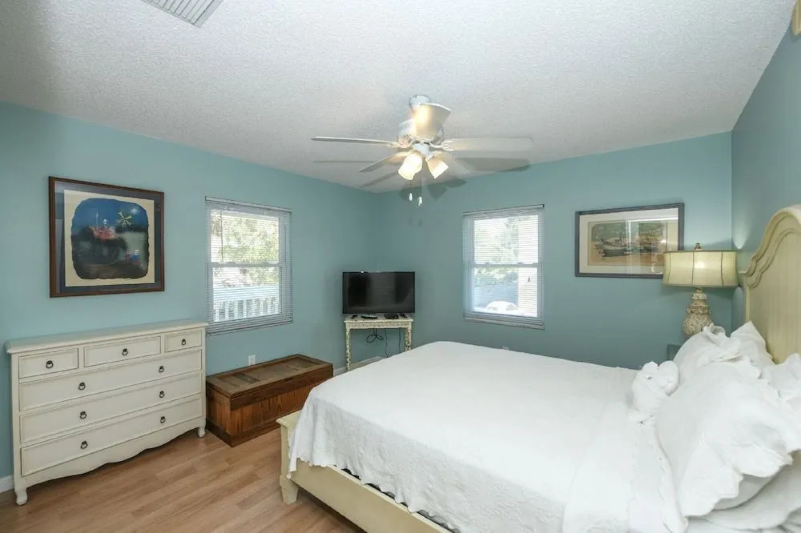 Seashell Chateau by Beachside Management