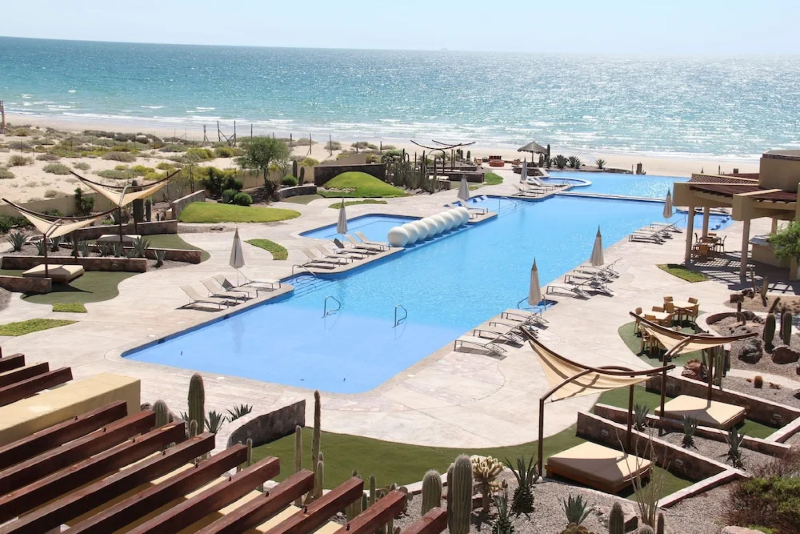 Encanto Living 0202 1BR by Kivoya