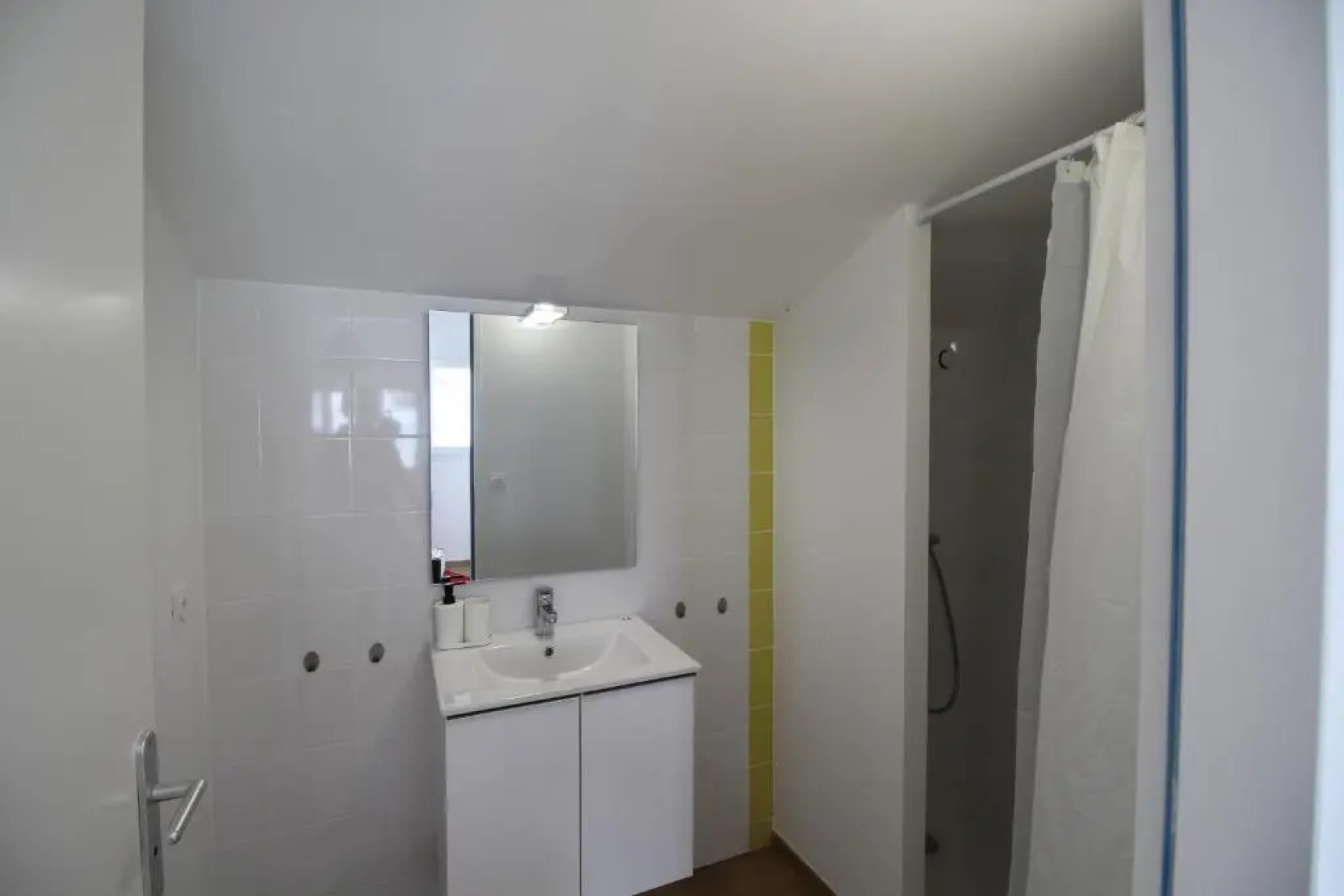Appartement renove 3 chambres les pieds dans l eau