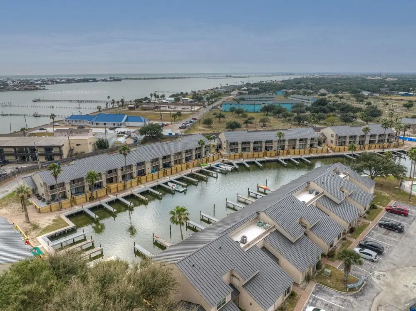 Fishermans Friend! - Coastal Condo - Views Await!