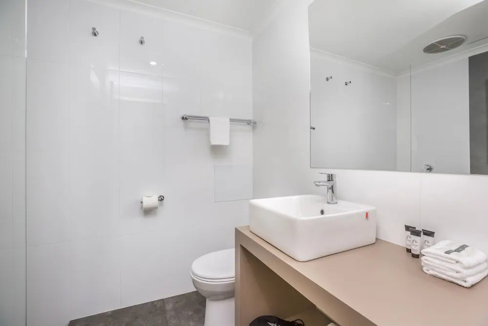 National Hotel Complex