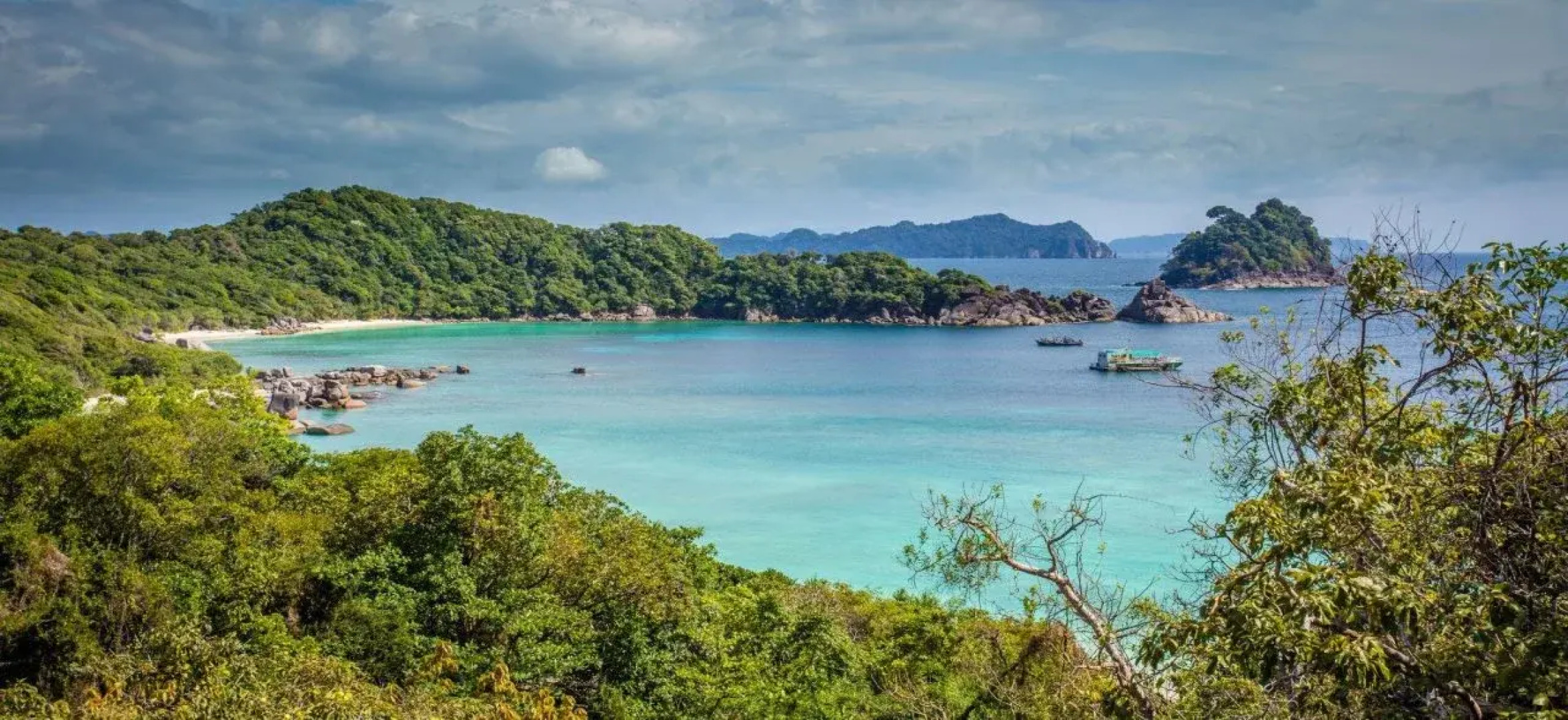 Boulder Bay Eco Resort - Nga Khin Nyo Gyee Island