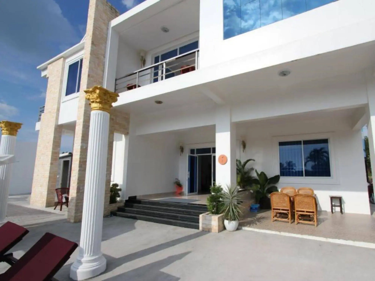 Benny's Boutique Hotel