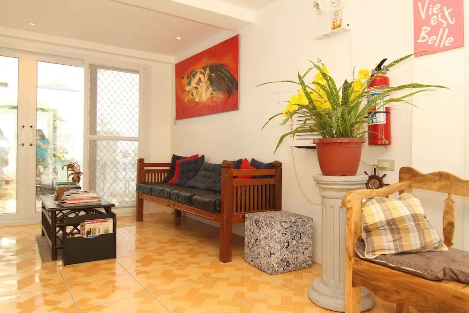 Pescadores Suites Moalboal