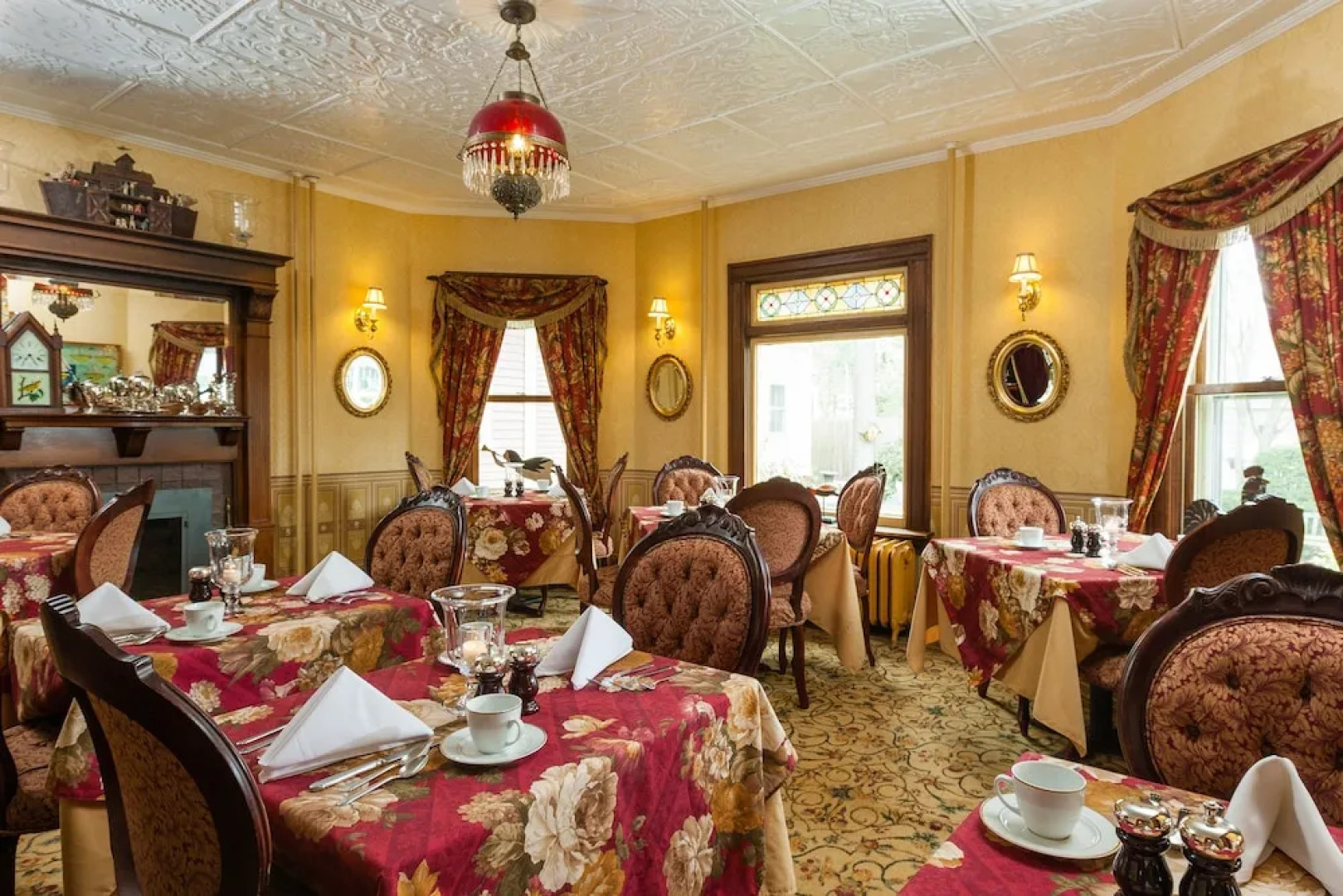 The Village Inn of Woodstock